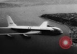 Image le premier d'Amérique du jet transport Seattle Washington USA, 1957, de la seconde 32 séquences d'archives historiques vidéo 65675070388