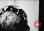Standbild britische Modelle Vereinigtes Königreich, 1957, aus Sekunde 42 historischem Filmmaterial Videoclip 65675070392