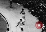 Standbild Knights of Columbus Spiele New York City USA, 1957, aus Sekunde 45 historischem Filmmaterial Videoclip 65675070393