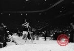 Standbild Knights of Columbus Spiele New York City USA, 1957, aus Sekunde 52 historischem Filmmaterial Videoclip 65675070393