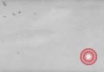Standbild amerikanische Kriegsschiffe Pazifik, 1945, aus Sekunde 21 historischem Filmmaterial Videoclip 65675070405