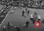 Standbild dog show New York United States USA, 1952, aus Sekunde 5 historischem Filmmaterial Videoclip 65675070426