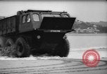 Immagine di Carrello robusto Regno Unito, 1961, secondo 53 filmato di repertorio 65675070430