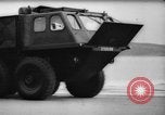 Immagine di Carrello robusto Regno Unito, 1961, secondo 56 filmato di repertorio 65675070430