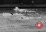 Immagine di Uomini campionato di nuoto California United States USA, 1961, secondo 58 filmato di repertorio 65675070431