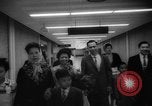 Image réfugiés chinois Chicago Illinois USA, 1962, de la seconde 30 séquences d'archives historiques vidéo 65675070435