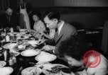 Image réfugiés chinois Chicago Illinois USA, 1962, de la seconde 43 séquences d'archives historiques vidéo 65675070435