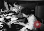 Image réfugiés chinois Chicago Illinois USA, 1962, de la seconde 46 séquences d'archives historiques vidéo 65675070435
