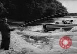 Image 'Amphicar amphibie automobiles Allemagne, 1962, de la seconde 22 séquences d'archives historiques vidéo 65675070436