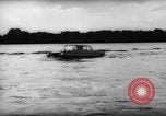 Image 'Amphicar amphibie automobiles Allemagne, 1962, de la seconde 44 séquences d'archives historiques vidéo 65675070436