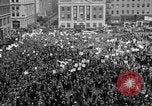 Standbild May Day Parade New York United States USA, 1931, aus Sekunde 47 historischem Filmmaterial Videoclip 65675070443