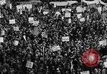 Standbild May Day Parade New York United States USA, 1931, aus Sekunde 53 historischem Filmmaterial Videoclip 65675070443