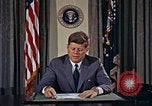 Standbild John Herschel Glenn New Concord Ohio USA, 1963, aus Sekunde 18 historischem Filmmaterial Videoclip 65675070445