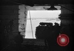 Standbild Landing Ship Tank Vereinigtes Königreich, 1944, aus Sekunde 7 historischem Filmmaterial Videoclip 65675070456