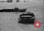 Standbild Landing Ship Tank Vereinigtes Königreich, 1944, aus Sekunde 19 historischem Filmmaterial Videoclip 65675070456