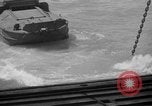 Standbild Landing Ship Tank Vereinigtes Königreich, 1944, aus Sekunde 42 historischem Filmmaterial Videoclip 65675070456