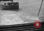 Standbild Landing Ship Tank Vereinigtes Königreich, 1944, aus Sekunde 43 historischem Filmmaterial Videoclip 65675070456