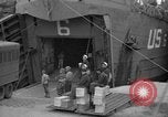 Immagine di Sbarco Nave cisterna Teatro europeo, 1944, secondo 5 filmato di repertorio 65675070457