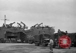 Immagine di Sbarco Nave cisterna Teatro europeo, 1944, secondo 53 filmato di repertorio 65675070457