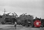 Immagine di Sbarco Nave cisterna Teatro europeo, 1944, secondo 55 filmato di repertorio 65675070457
