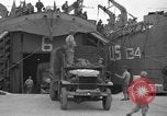 Immagine di Sbarco Nave cisterna Teatro europeo, 1944, secondo 61 filmato di repertorio 65675070457