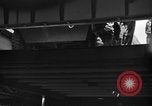 Immagine di Sbarco Nave cisterna Regno Unito, 1944, secondo 9 filmato di repertorio 65675070458