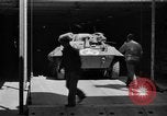 Immagine di Sbarco Nave cisterna Regno Unito, 1944, secondo 31 filmato di repertorio 65675070458