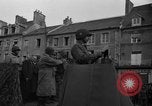 Standbild 101st Airborne Division Carentan Frankreich, 1944, aus Sekunde 16 historischem Filmmaterial Videoclip 65675070461