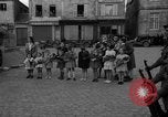 Standbild 101st Airborne Division Carentan Frankreich, 1944, aus Sekunde 30 historischem Filmmaterial Videoclip 65675070461