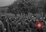 Image Des prisonniers allemands Braunau am Inn Autriche, 1945, de la seconde 9 séquences d'archives historiques vidéo 65675070466