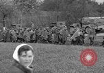 Image Des prisonniers allemands Braunau am Inn Autriche, 1945, de la seconde 27 séquences d'archives historiques vidéo 65675070466