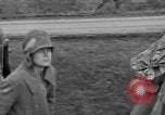 Image Des prisonniers allemands Braunau am Inn Autriche, 1945, de la seconde 35 séquences d'archives historiques vidéo 65675070466