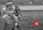 Image Des prisonniers allemands Braunau am Inn Autriche, 1945, de la seconde 44 séquences d'archives historiques vidéo 65675070466