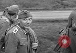 Image Des prisonniers allemands Braunau am Inn Autriche, 1945, de la seconde 45 séquences d'archives historiques vidéo 65675070466