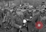 Image Des prisonniers allemands Braunau am Inn Autriche, 1945, de la seconde 51 séquences d'archives historiques vidéo 65675070466