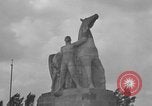 Image La société allemande siège storm troopers Düsseldorf Allemagne, 1945, de la seconde 13 séquences d'archives historiques vidéo 65675070467