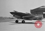 Standbild neue Curtiss P-40 Flugzeuge Buffalo New York  United States USA, 1942, aus Sekunde 33 historischem Filmmaterial Videoclip 65675070472