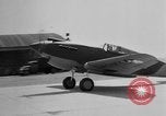 Standbild neue Curtiss P-40 Flugzeuge Buffalo New York  United States USA, 1942, aus Sekunde 34 historischem Filmmaterial Videoclip 65675070472
