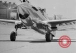 Standbild neue Curtiss P-40 Flugzeuge Buffalo New York  United States USA, 1942, aus Sekunde 46 historischem Filmmaterial Videoclip 65675070472
