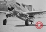 Standbild neue Curtiss P-40 Flugzeuge Buffalo New York  United States USA, 1942, aus Sekunde 47 historischem Filmmaterial Videoclip 65675070472