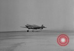 Standbild neue Curtiss P-40 Flugzeuge Buffalo New York  United States USA, 1942, aus Sekunde 51 historischem Filmmaterial Videoclip 65675070472