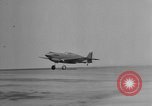 Standbild neue Curtiss P-40 Flugzeuge Buffalo New York  United States USA, 1942, aus Sekunde 52 historischem Filmmaterial Videoclip 65675070472