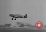 Standbild neue Curtiss P-40 Flugzeuge Buffalo New York  United States USA, 1942, aus Sekunde 56 historischem Filmmaterial Videoclip 65675070472