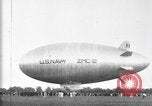 Image ZMC-2 dirigeable Grosse Ile Michigan USA, 1929, de la seconde 27 séquences d'archives historiques vidéo 65675070501