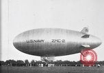 Image ZMC-2 dirigeable Grosse Ile Michigan USA, 1929, de la seconde 29 séquences d'archives historiques vidéo 65675070501