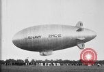 Image ZMC-2 dirigeable Grosse Ile Michigan USA, 1929, de la seconde 37 séquences d'archives historiques vidéo 65675070501