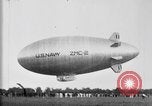 Image ZMC-2 dirigeable Grosse Ile Michigan USA, 1929, de la seconde 39 séquences d'archives historiques vidéo 65675070501