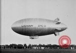 Image ZMC-2 dirigeable Grosse Ile Michigan USA, 1929, de la seconde 61 séquences d'archives historiques vidéo 65675070501