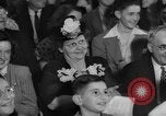 Standbild Chiquita Banana Programm New York City USA, 1946, aus Sekunde 56 historischem Filmmaterial Videoclip 65675070530