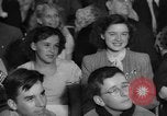 Standbild Chiquita Banana Programm New York City USA, 1946, aus Sekunde 61 historischem Filmmaterial Videoclip 65675070530